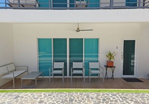 New Listing Modern Villa across from Mal Pais beach!