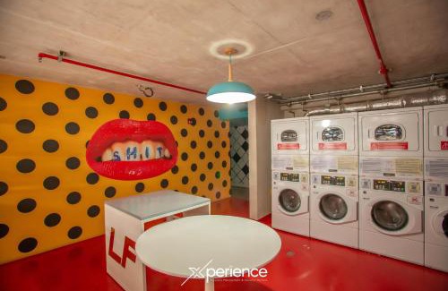 Mata Redonda Apartment | Dreamliner at 11s, City Views and Wonderland Vibes!