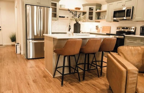 St. James House | Get Cozy in the Country - The Cottage on Luca Hill