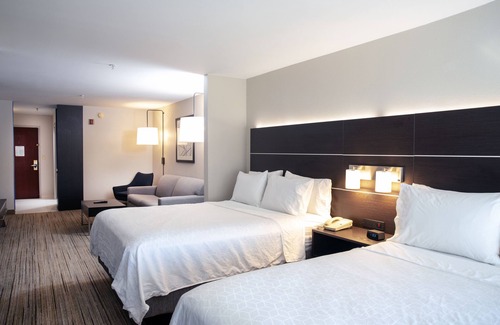 Chester Hotel | Holiday Inn Express Hotel & Suites Chester by IHG