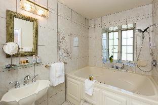 Solvang Hotel | Mirabelle Inn & Restaurant