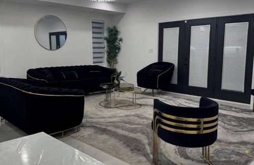 Stratford House | new house. built in 2022nn