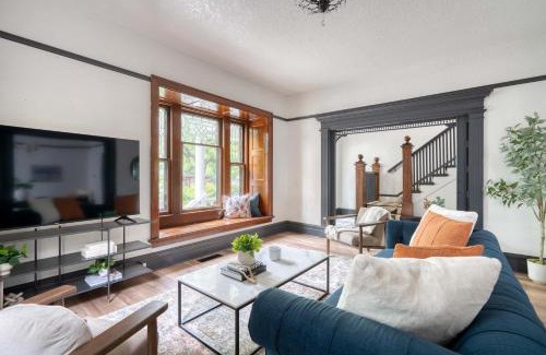 Nob Hill House | Stay Portland - Luxury Living on NW 23rd Ave, Walk Score 99