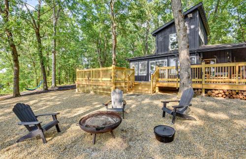 Three Rivers House | Three Rivers Cottage with Private Dock and Fire Pit!