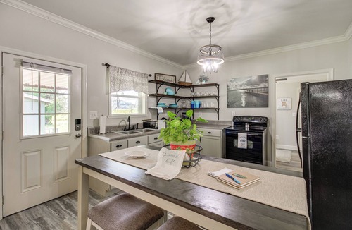 Guntersville Cottage | Bring Your Boat: Retreat Near Lake Guntersville