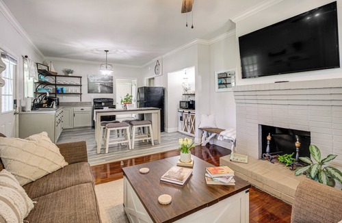 Guntersville Cottage | Bring Your Boat: Retreat Near Lake Guntersville