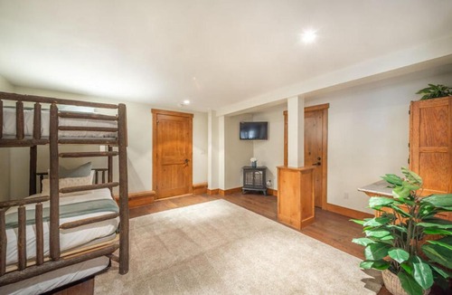 Truckee House | Dahlin's Landing by Tahoe Truckee Vacation Properties