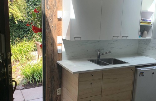 Riley Park-Little Mountain Cottage | Fantastic location, self-contained cozy studio suite with everything you need.