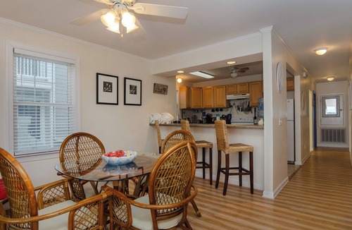 South End House | Lower Level Duplex with Intracoastal Views