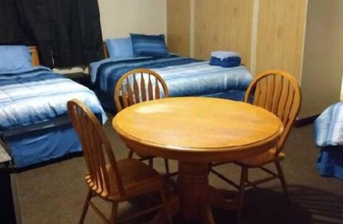 Marinette Hotel | Marinette Inn