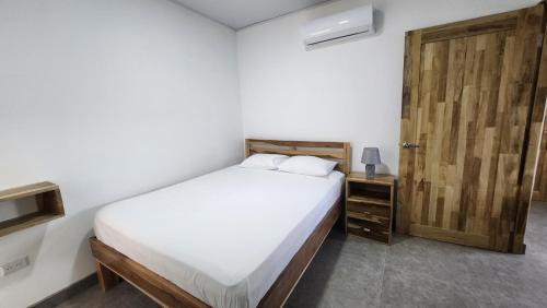 Samara Apartment | SamaraLofts near town and beaches