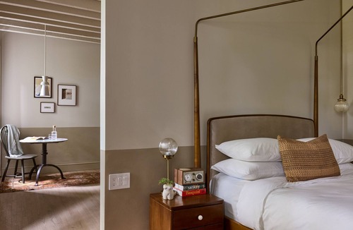 Fishtown Hotel | Two Stylish One Bedroom Suites at Anna & Bel - Minutes from Museums & Parks