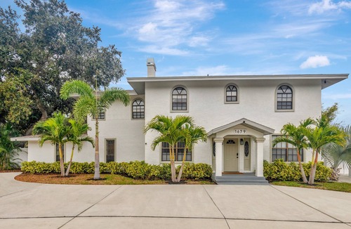 Palm Harbor Villa | Villa Valentino Luxury 8BR Villa with Heated Pool