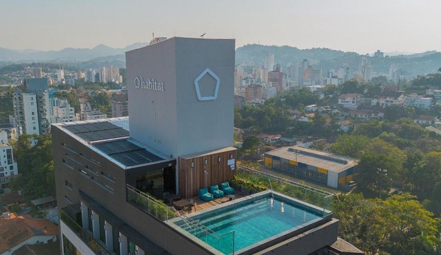 EDIFICIO UP - Loft próximo a Vila Germânica e FURB com vaga.