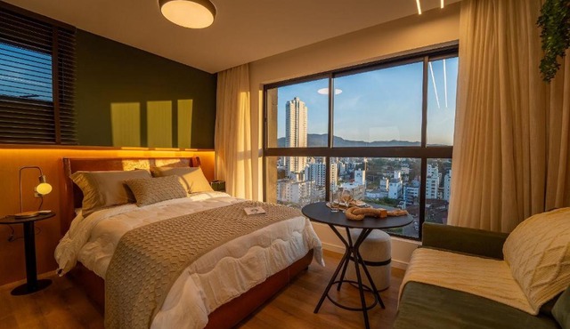 EDIFICIO UP - Loft próximo a Vila Germânica e FURB com vaga.