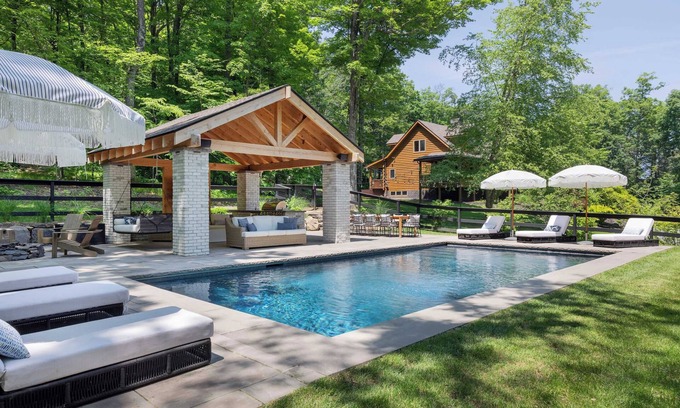 Milan House | Luxury Private Estate with heated pool near Rhinebeck