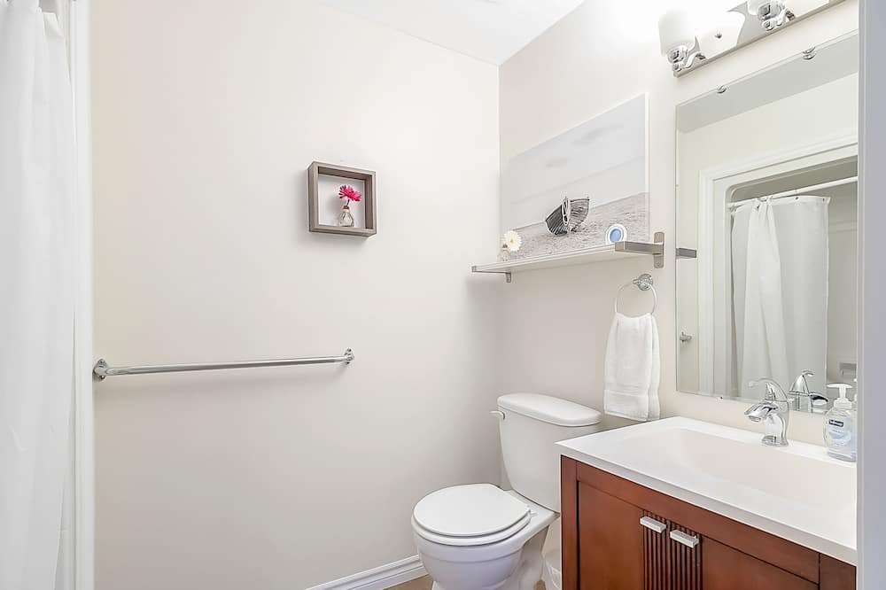 Photo of Bathroom in Kingsville