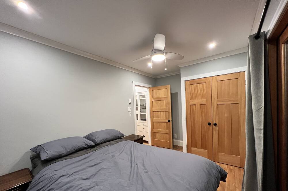 Photo of Bedroom in Powell River