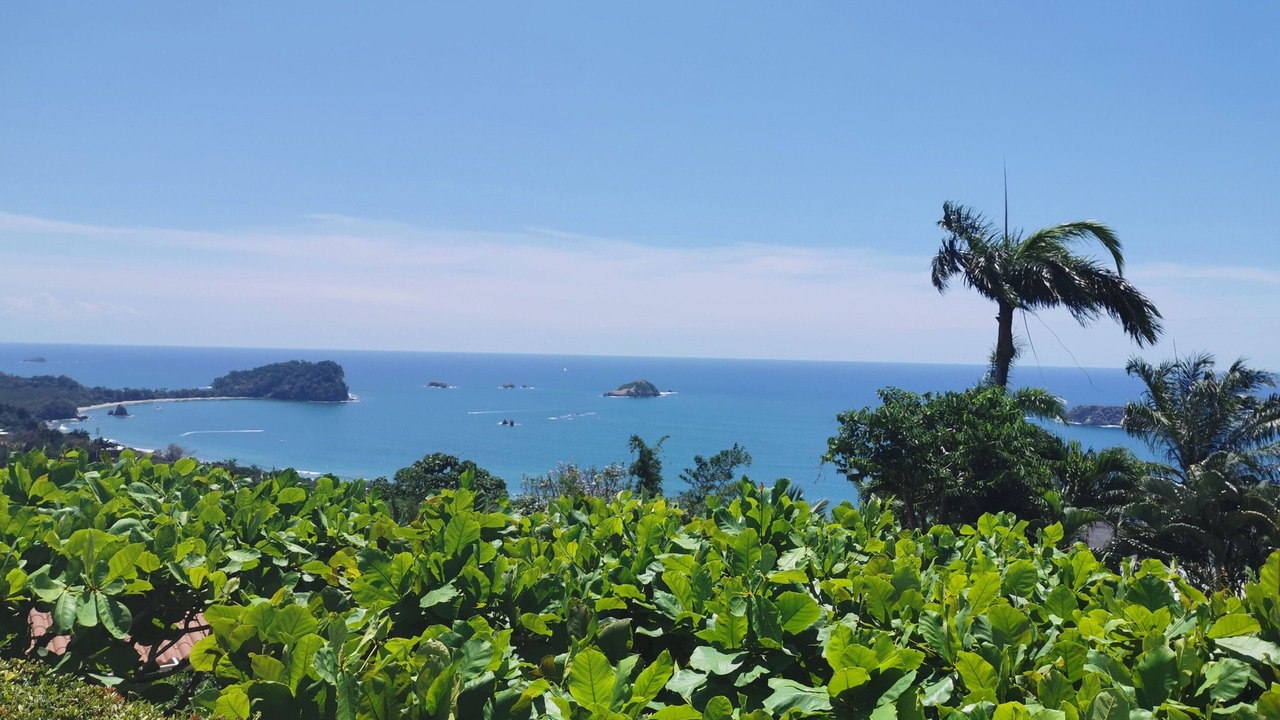 Photo of Others in Manuel Antonio