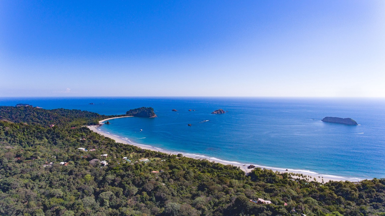 Photo of Others in Manuel Antonio