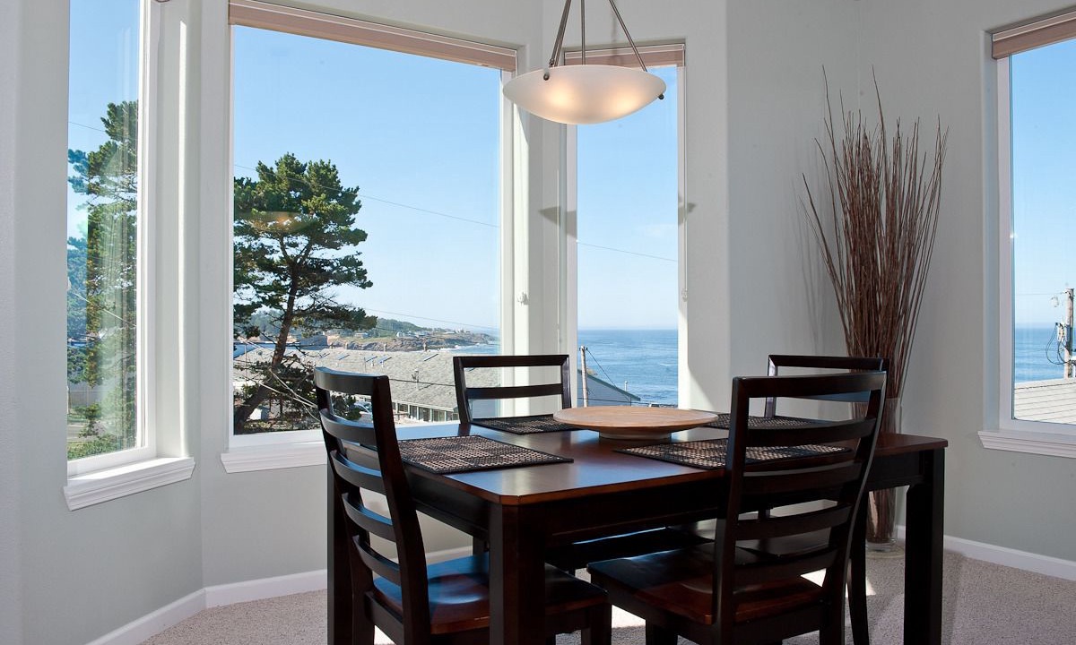 Photo of Bedroom in Depoe Bay