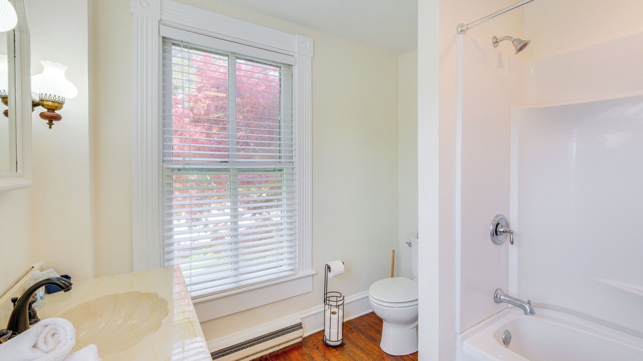 Photo of Bathroom in Mathews