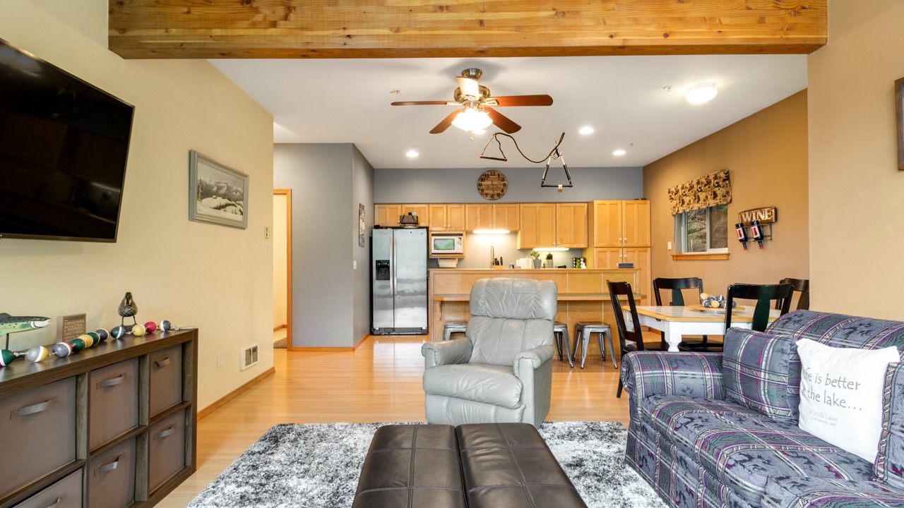 Photo of Livingroom in Port Angeles