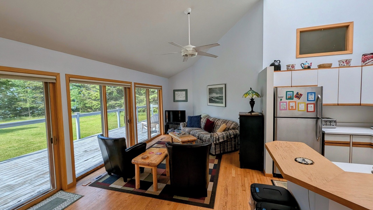 Photo of Bedroom in La Pointe