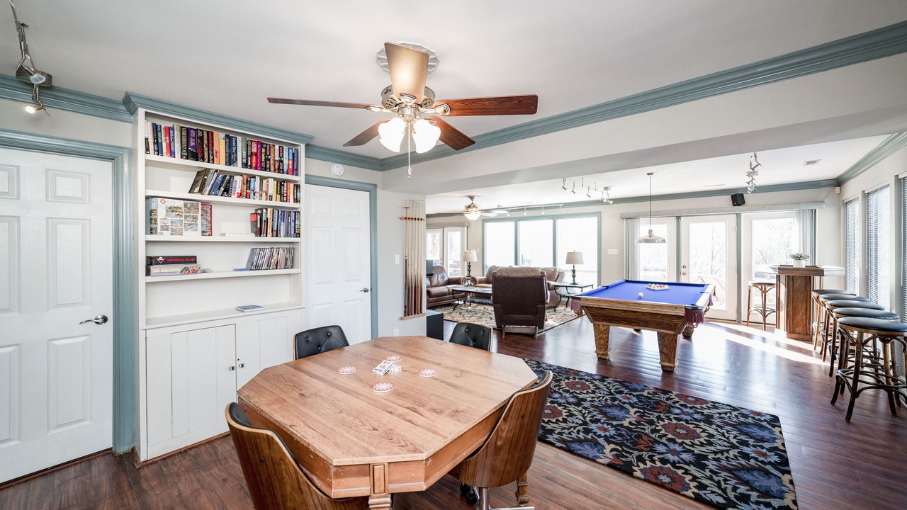 Photo of Livingroom in Lynchburg