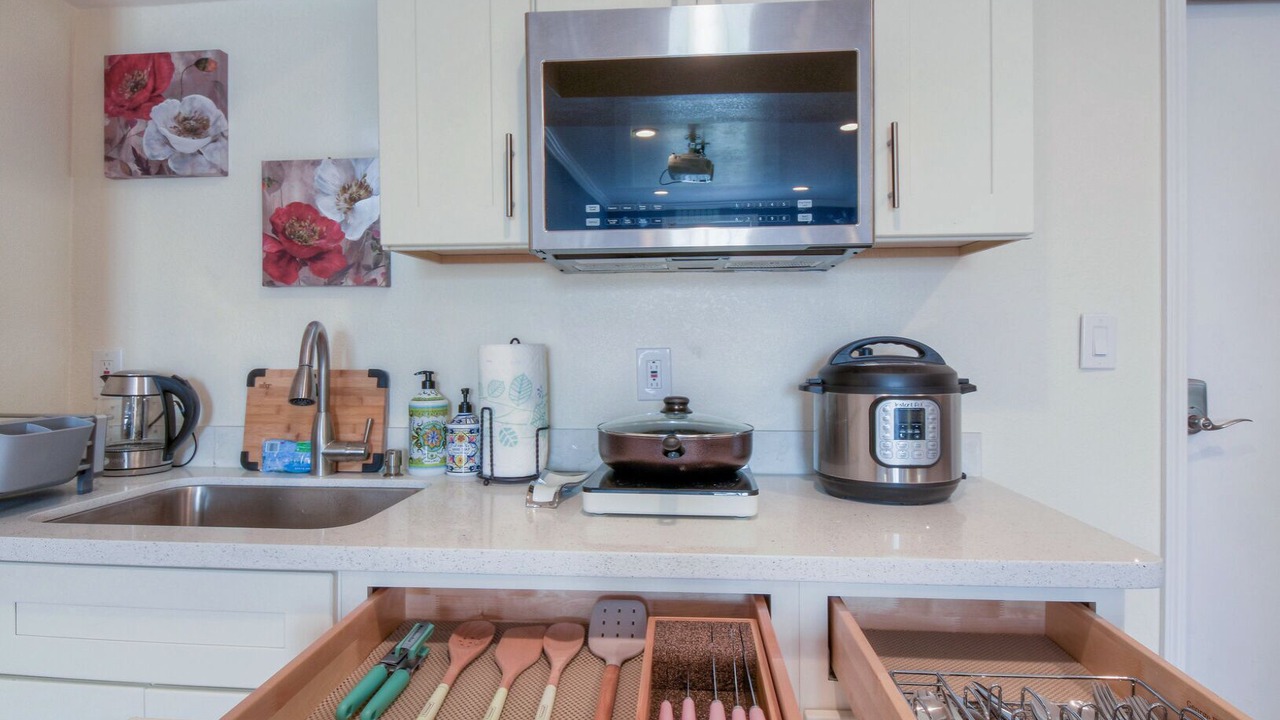 Photo of Kitchen in Outer Mission