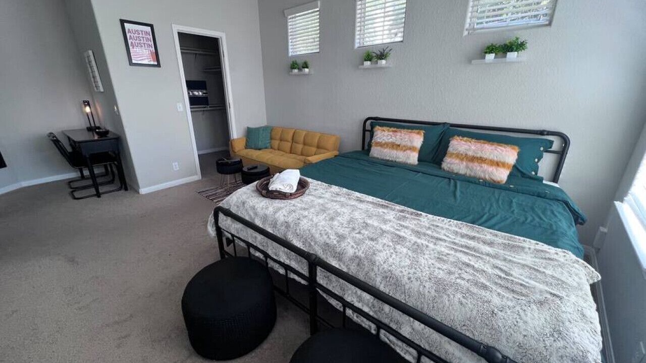 Photo of Bedroom in North Loop