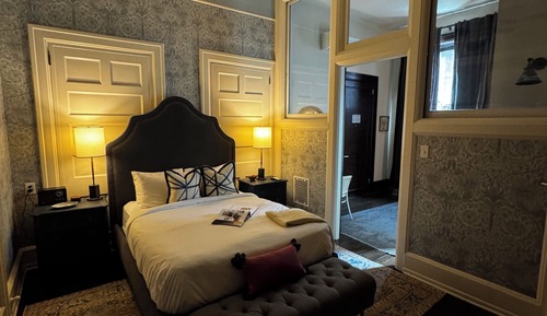 Junior Suite, 1 Queen Bed (The Wilda, Floor 1)